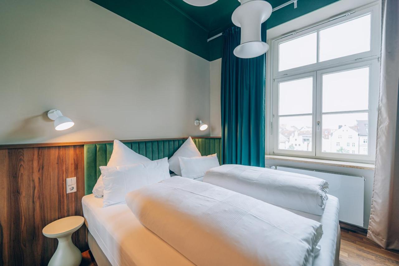 Hotel Amalia - Boutique Hotel Ландсхут Экстерьер фото